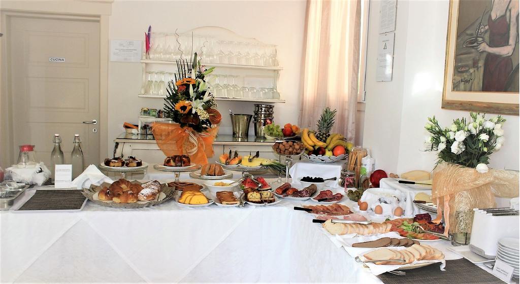 Princier Fine Resort & Spa Римини Екстериор снимка